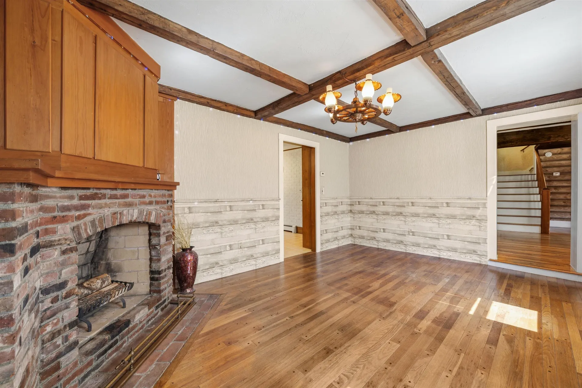 151 South Main Street Colebrook NH 03576