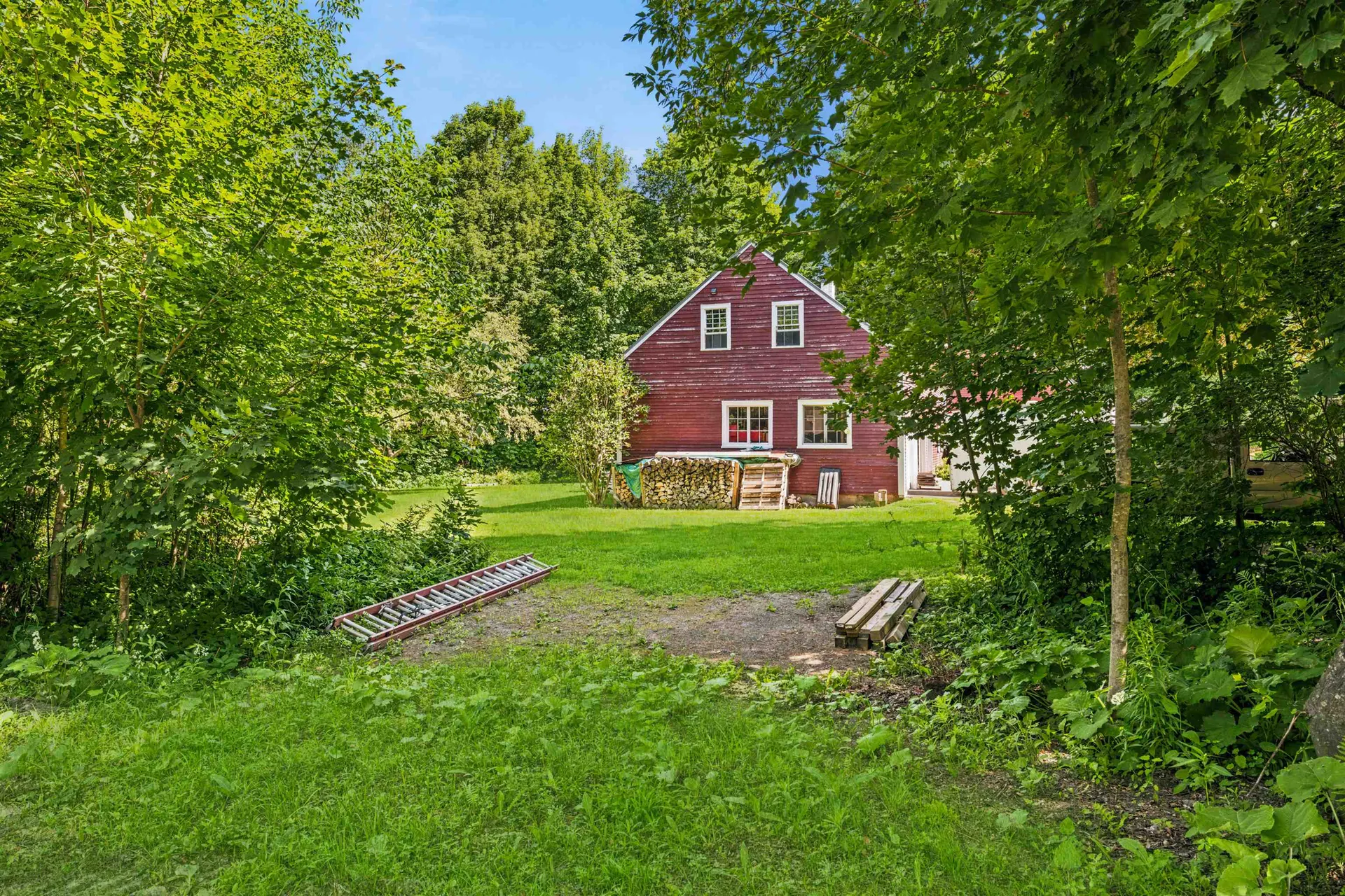 151 South Main Street Colebrook NH 03576