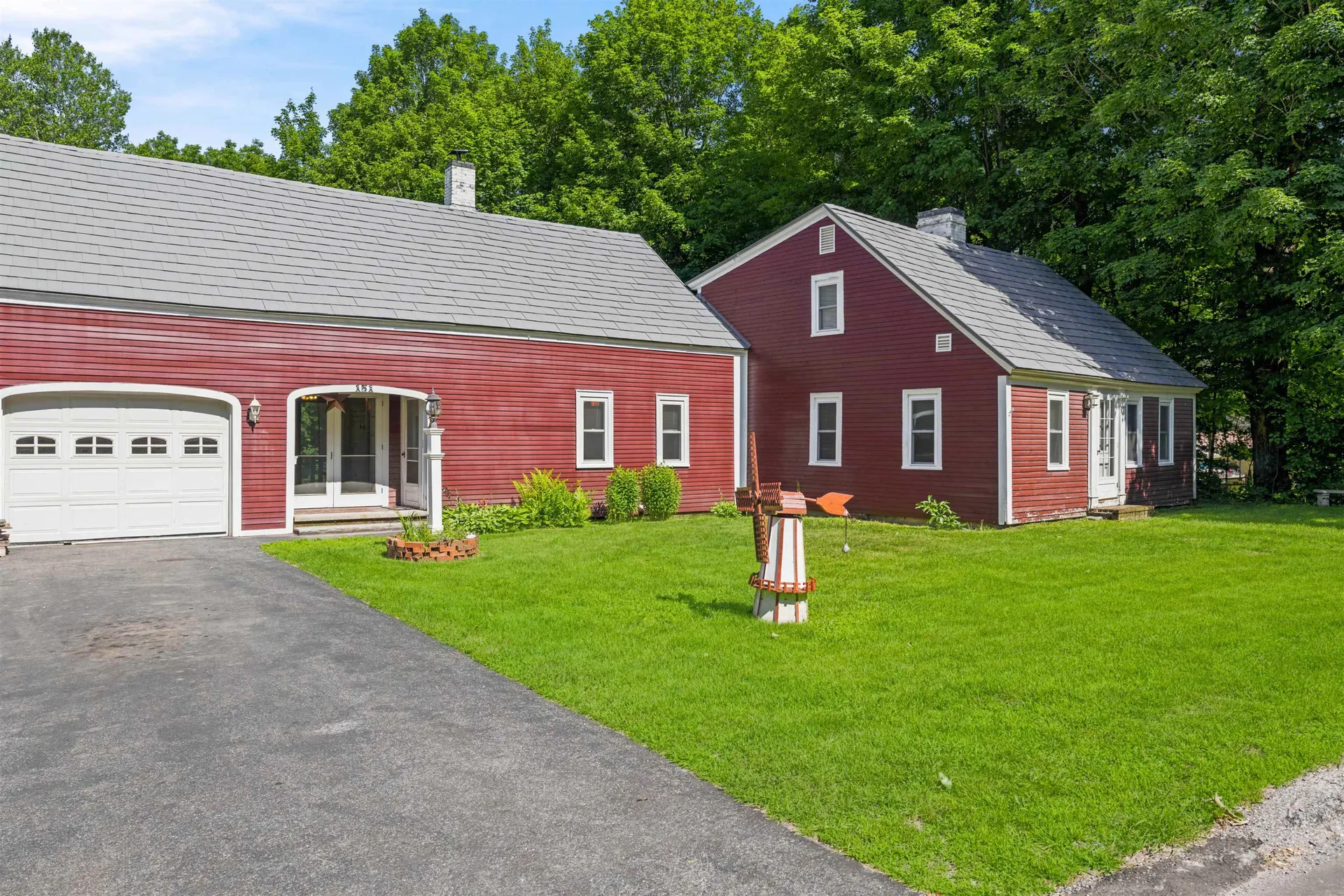 151 South Main Street Colebrook NH 03576