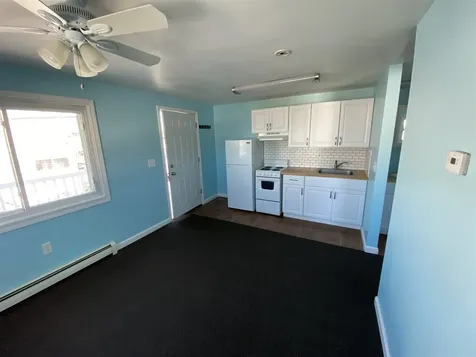 1 Bragg Avenue Hampton NH 03842