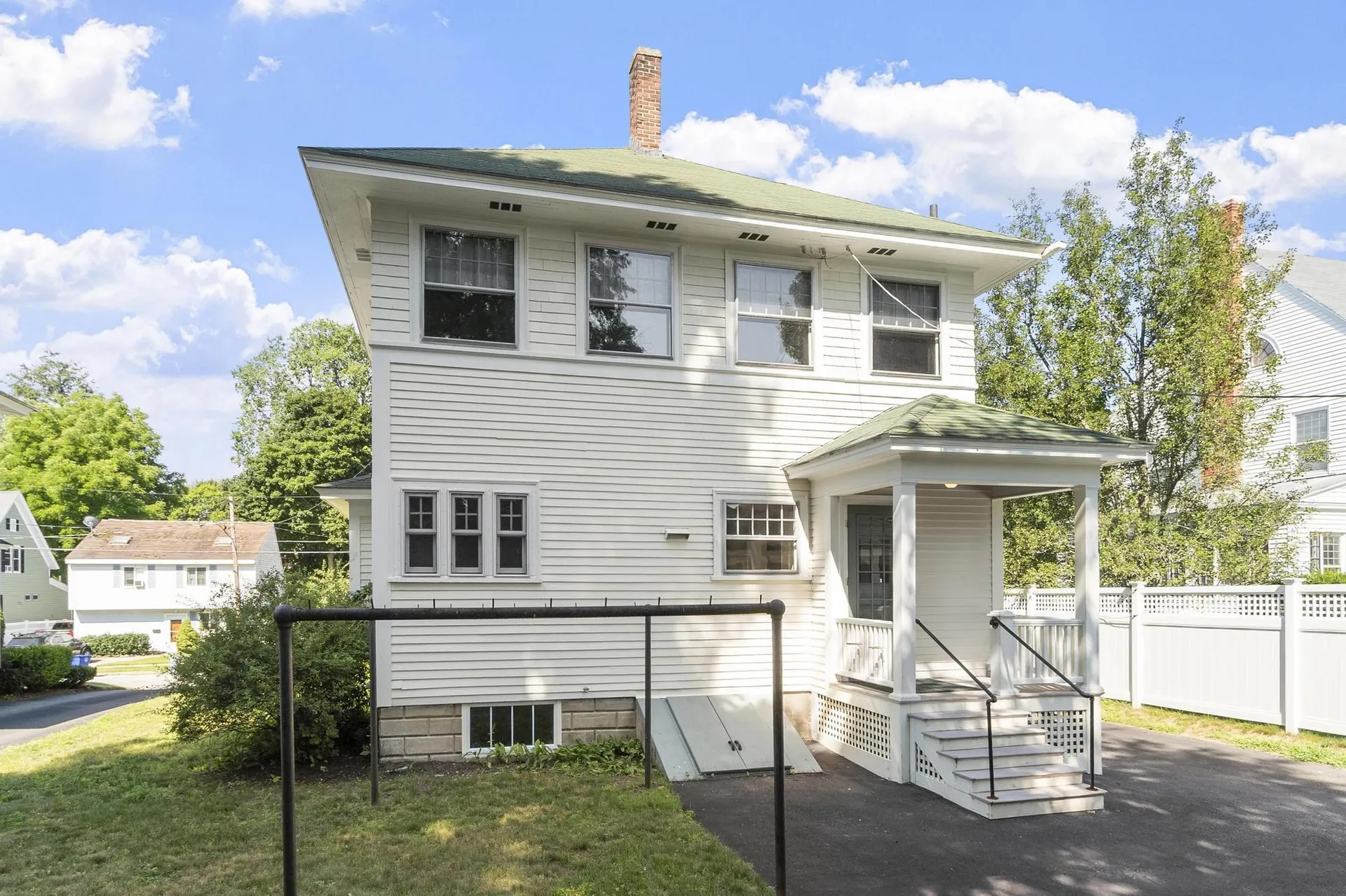 133 North Adams Street Manchester NH 03104