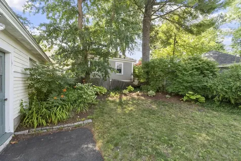 133 North Adams Street Manchester NH 03104