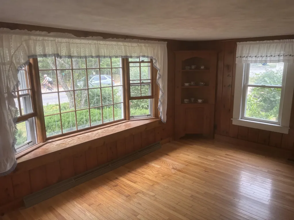 332 Main Street Alton NH 03810