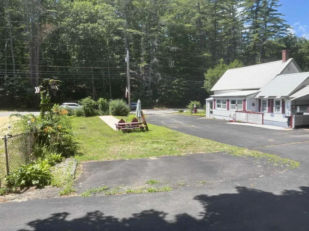 332 Main Street Alton NH 03810