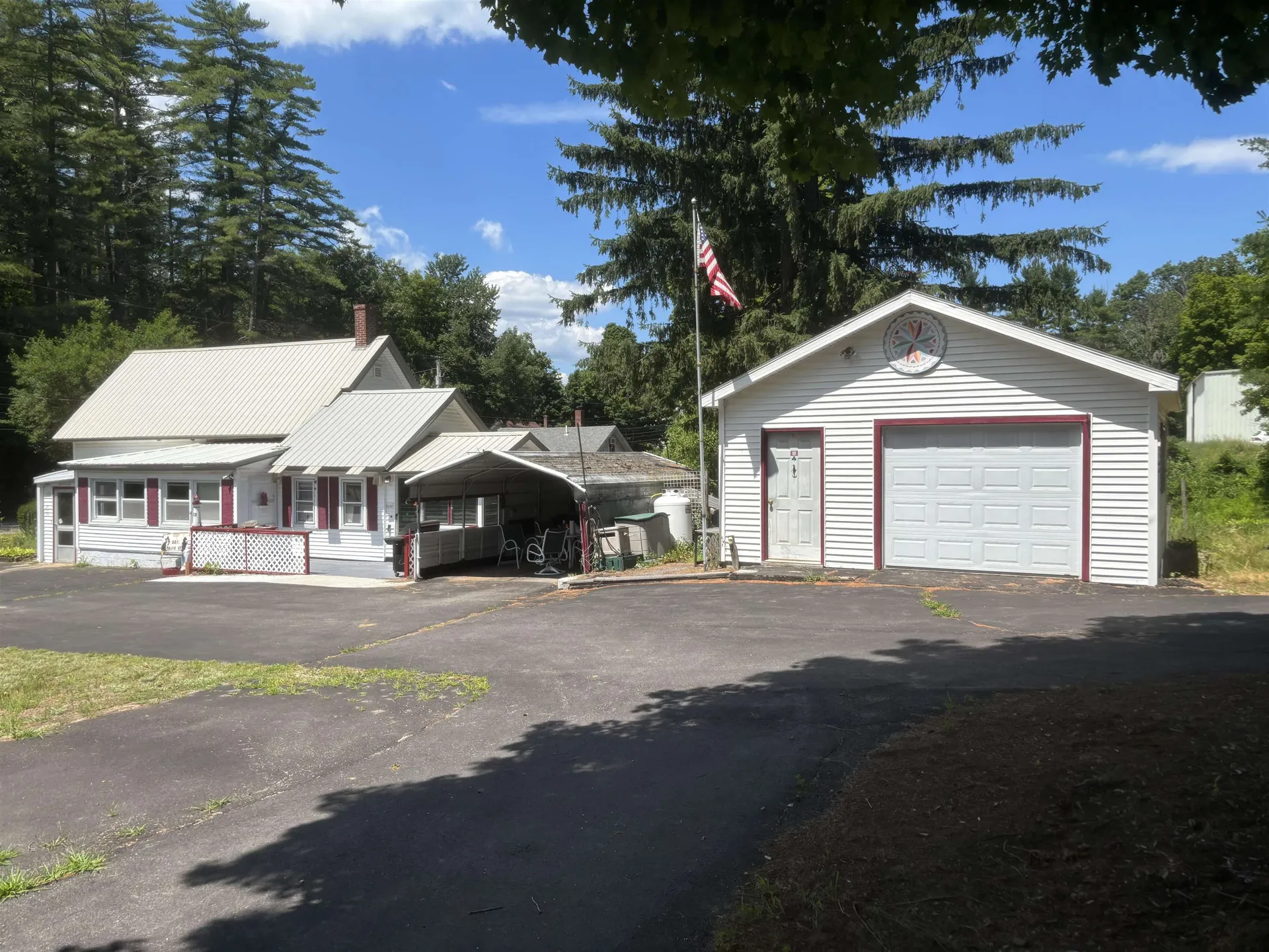332 Main Street Alton NH 03810