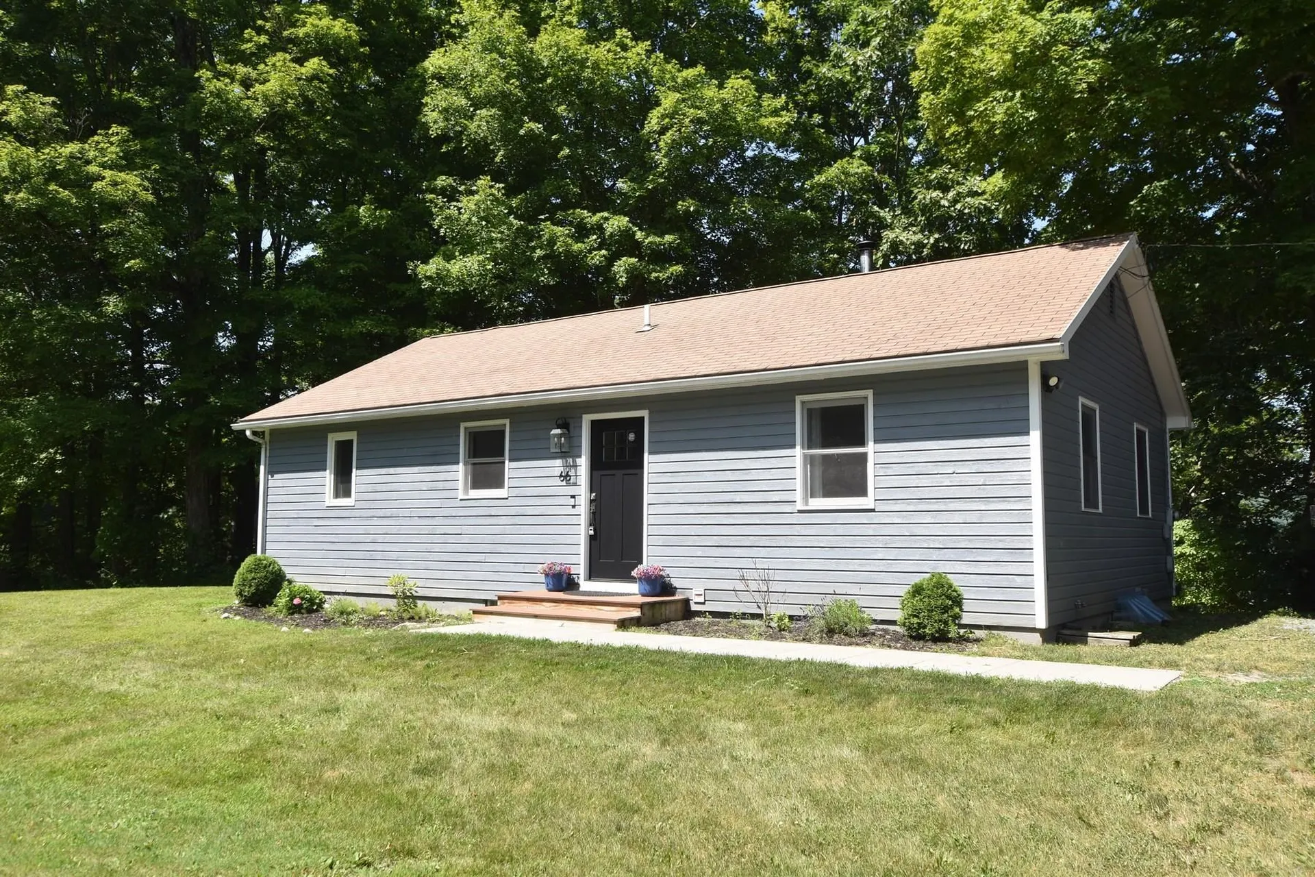 66 Hemmsted Circle Castleton VT 05732
