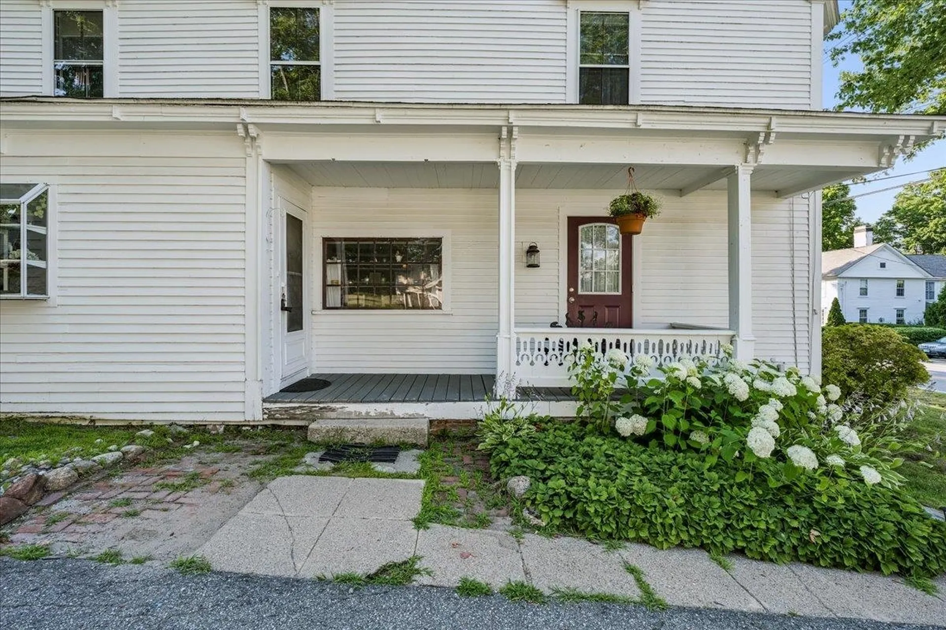 169 Main Street Francestown NH 03043