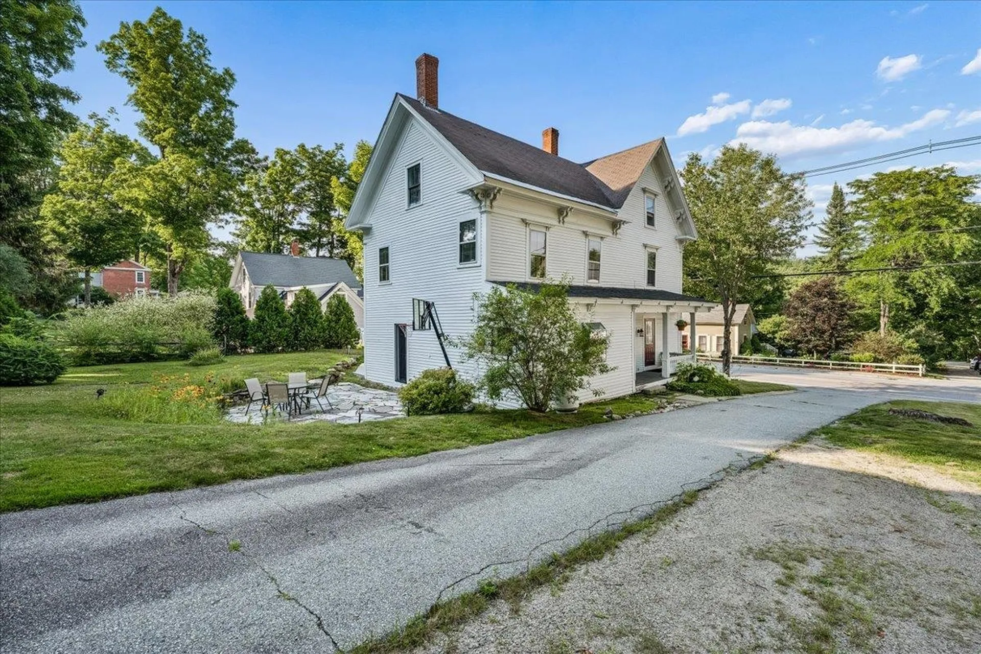 169 Main Street Francestown NH 03043