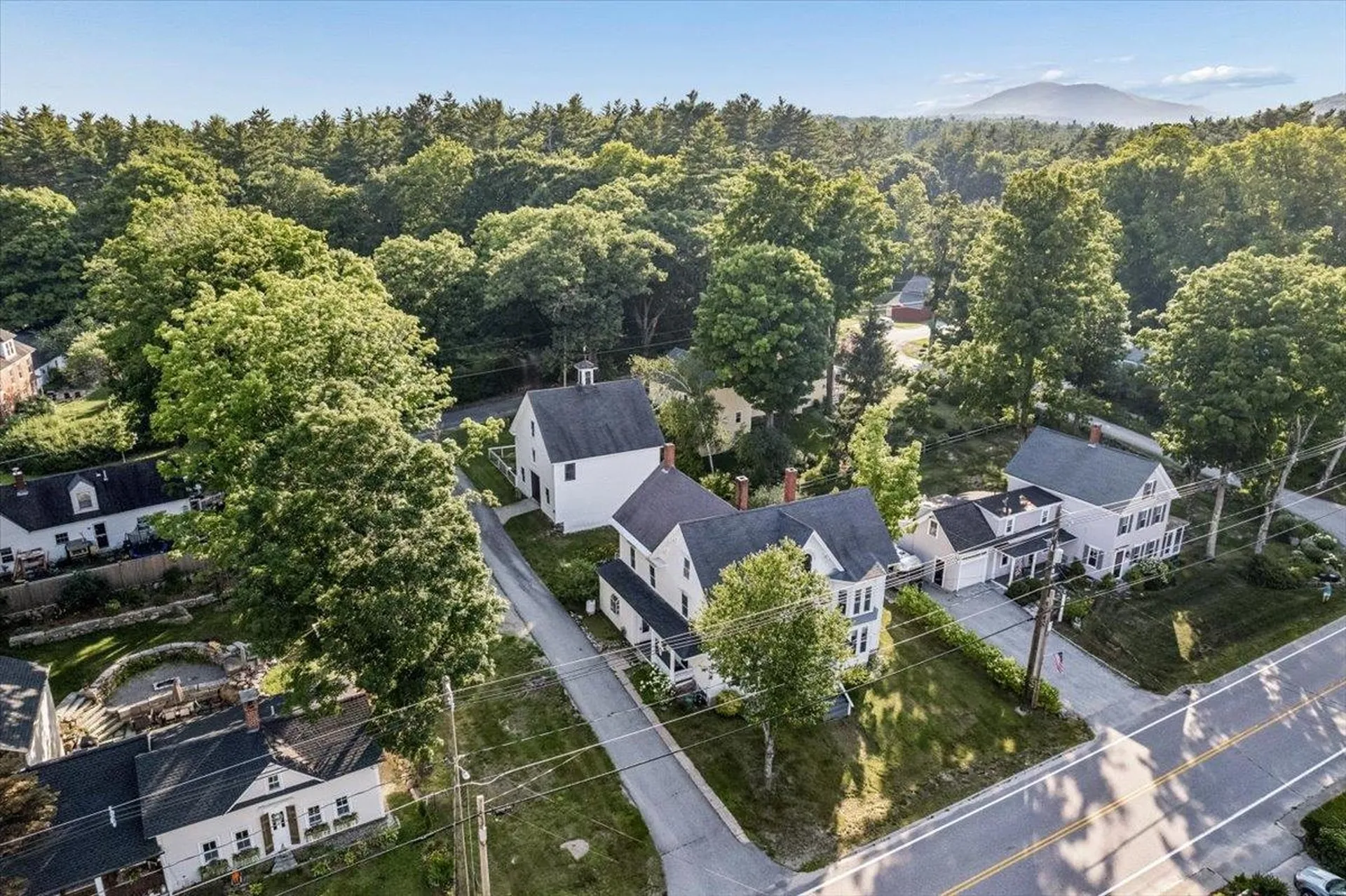 169 Main Street Francestown NH 03043