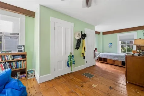 169 Main Street Francestown NH 03043