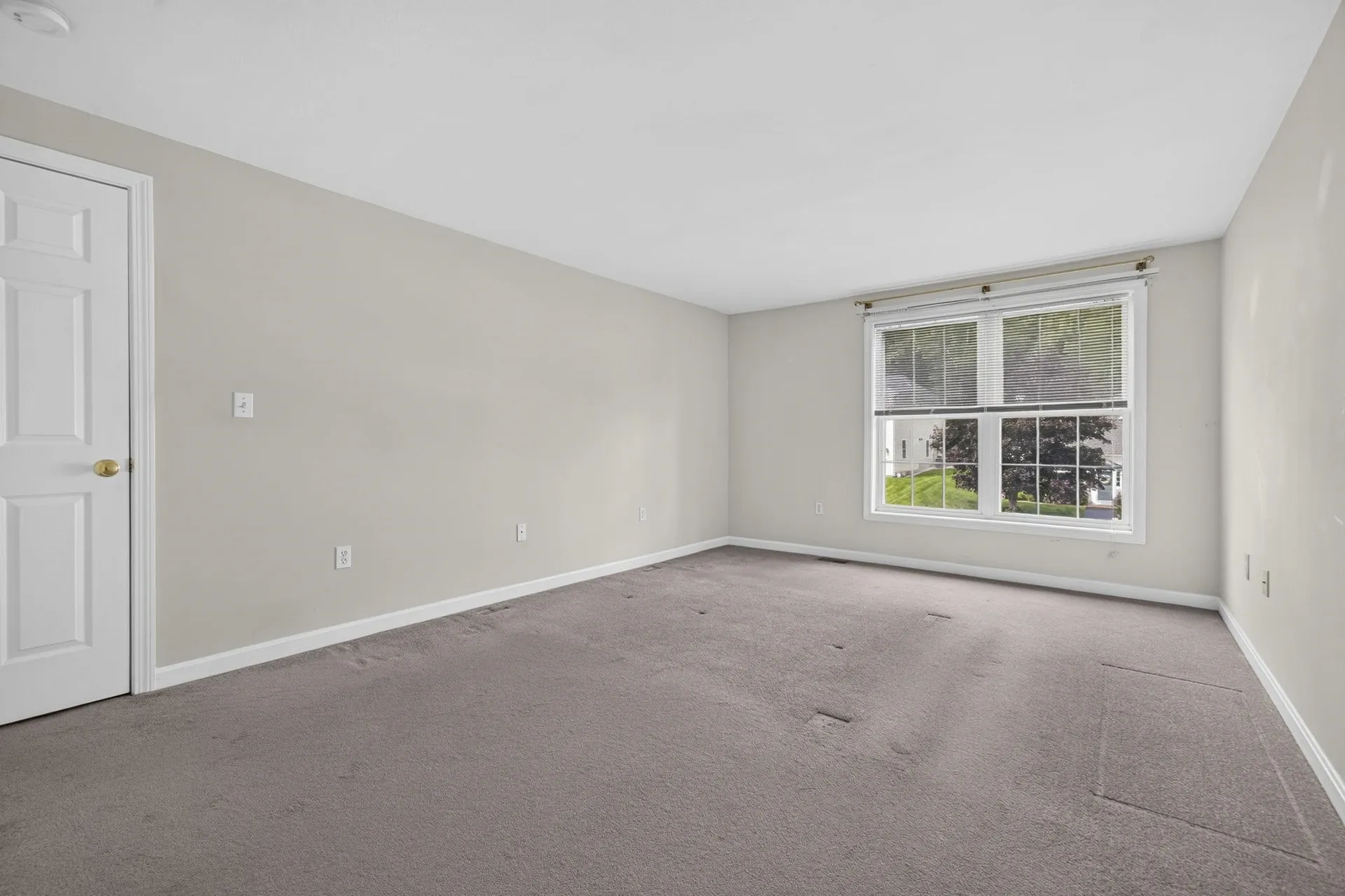 199 Heathrow Avenue Manchester NH 03104