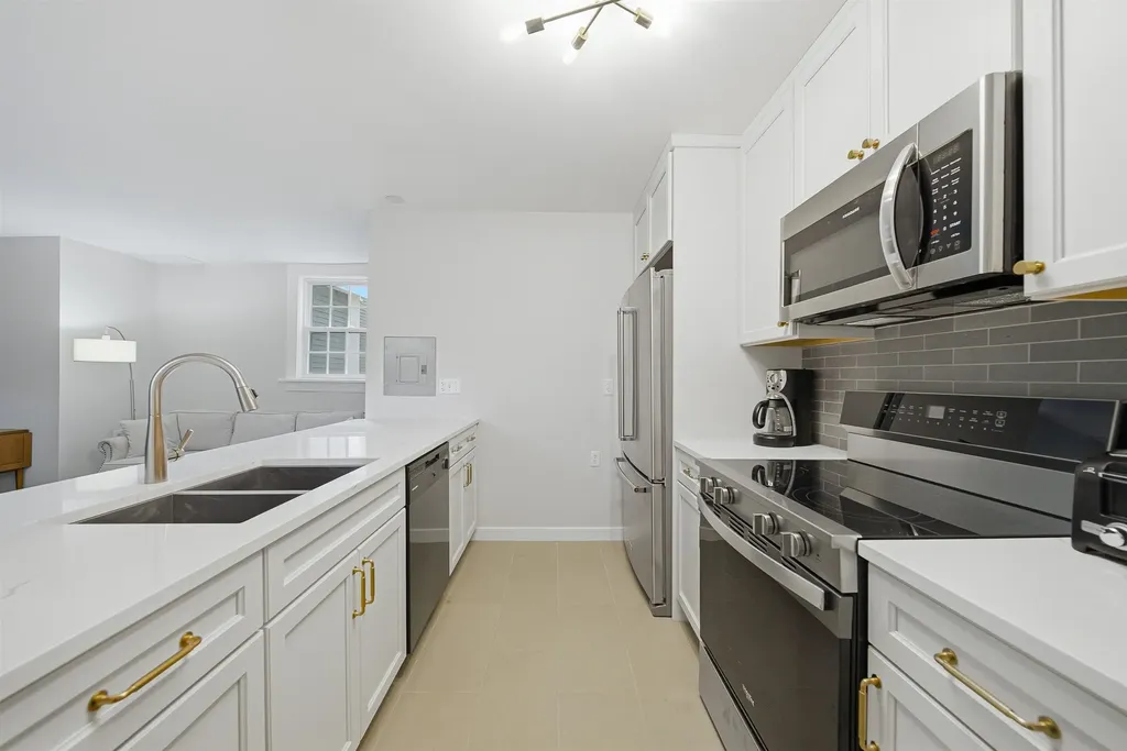 18-20 Souhegan Street Milford NH 03055