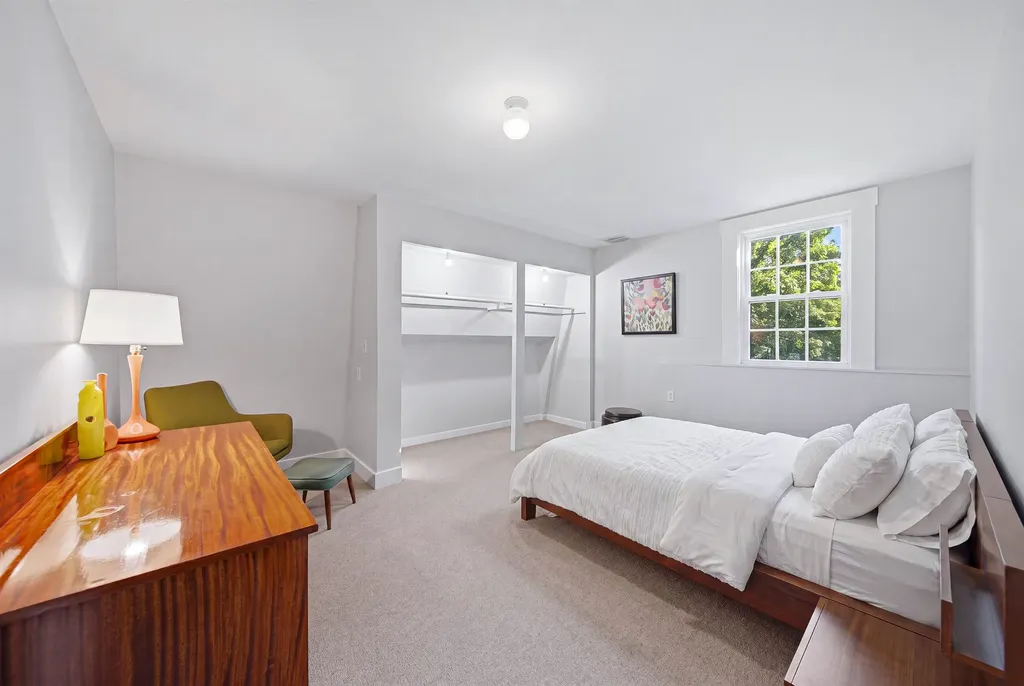 18-20 Souhegan Street Milford NH 03055
