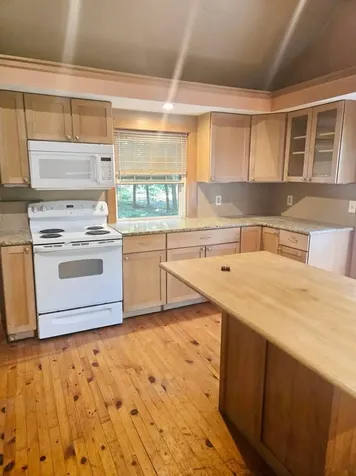 26 Abbott Street Hartford VT 05001