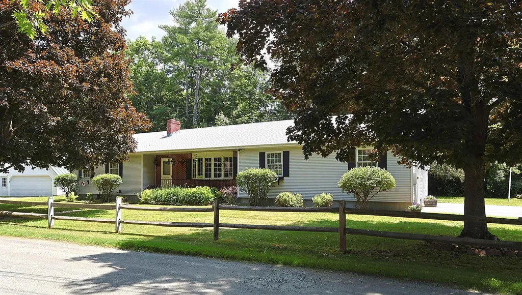 94 James Street Hartford VT 05001