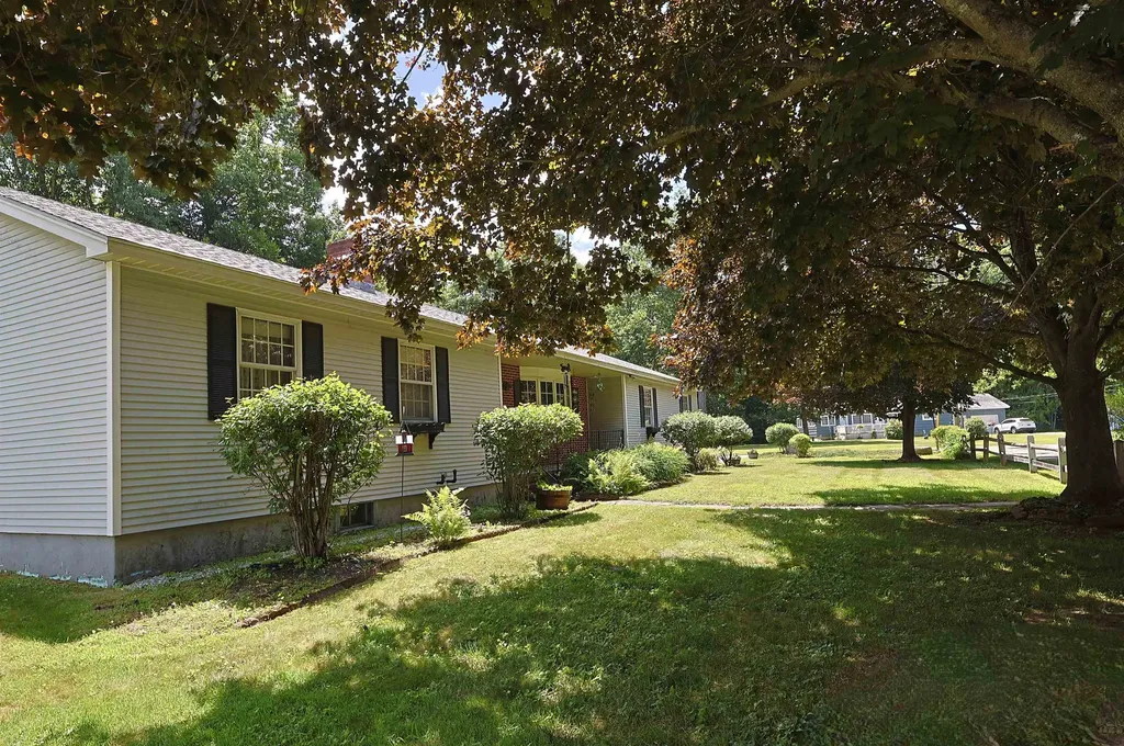 94 James Street Hartford VT 05001