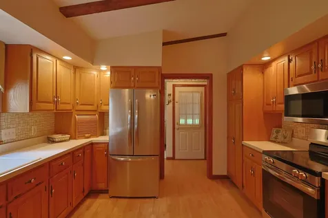 94 James Street Hartford VT 05001