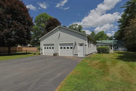 94 James Street Hartford VT 05001