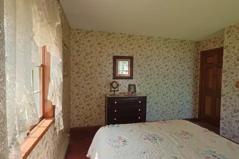 94 James Street Hartford VT 05001