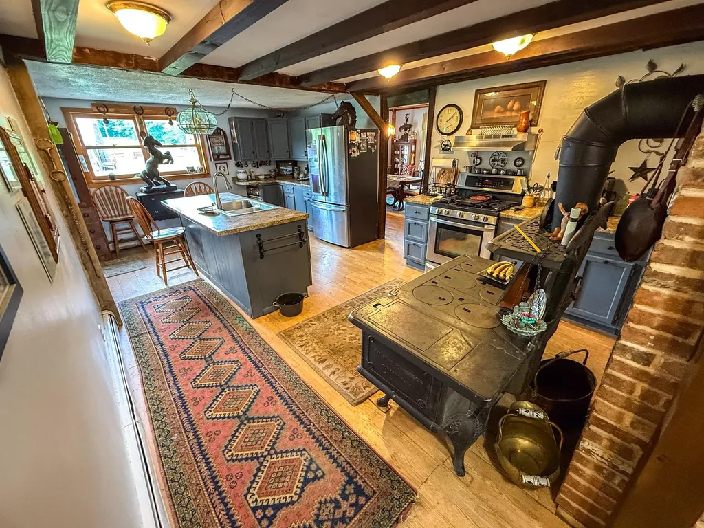 68 Isaac Perkins Road Lyme NH 03768