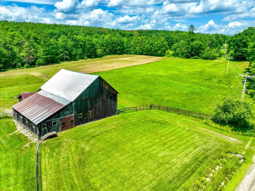 68 Isaac Perkins Road Lyme NH 03768
