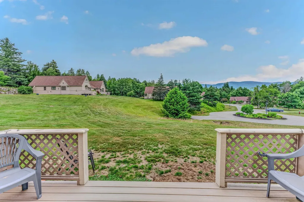 19 Sand Trap Lane Carroll NH 03575