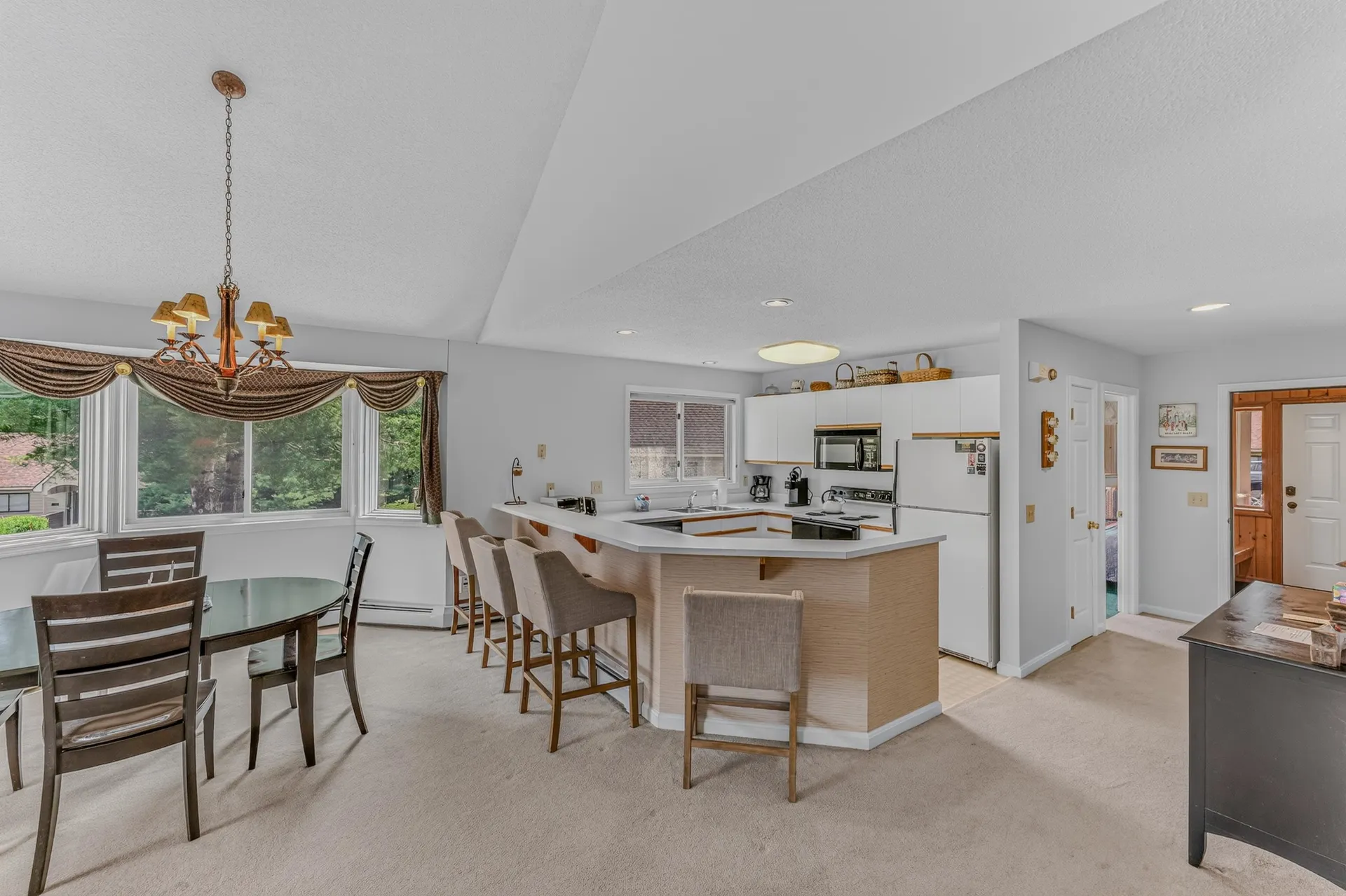 19 Sand Trap Lane Carroll NH 03575