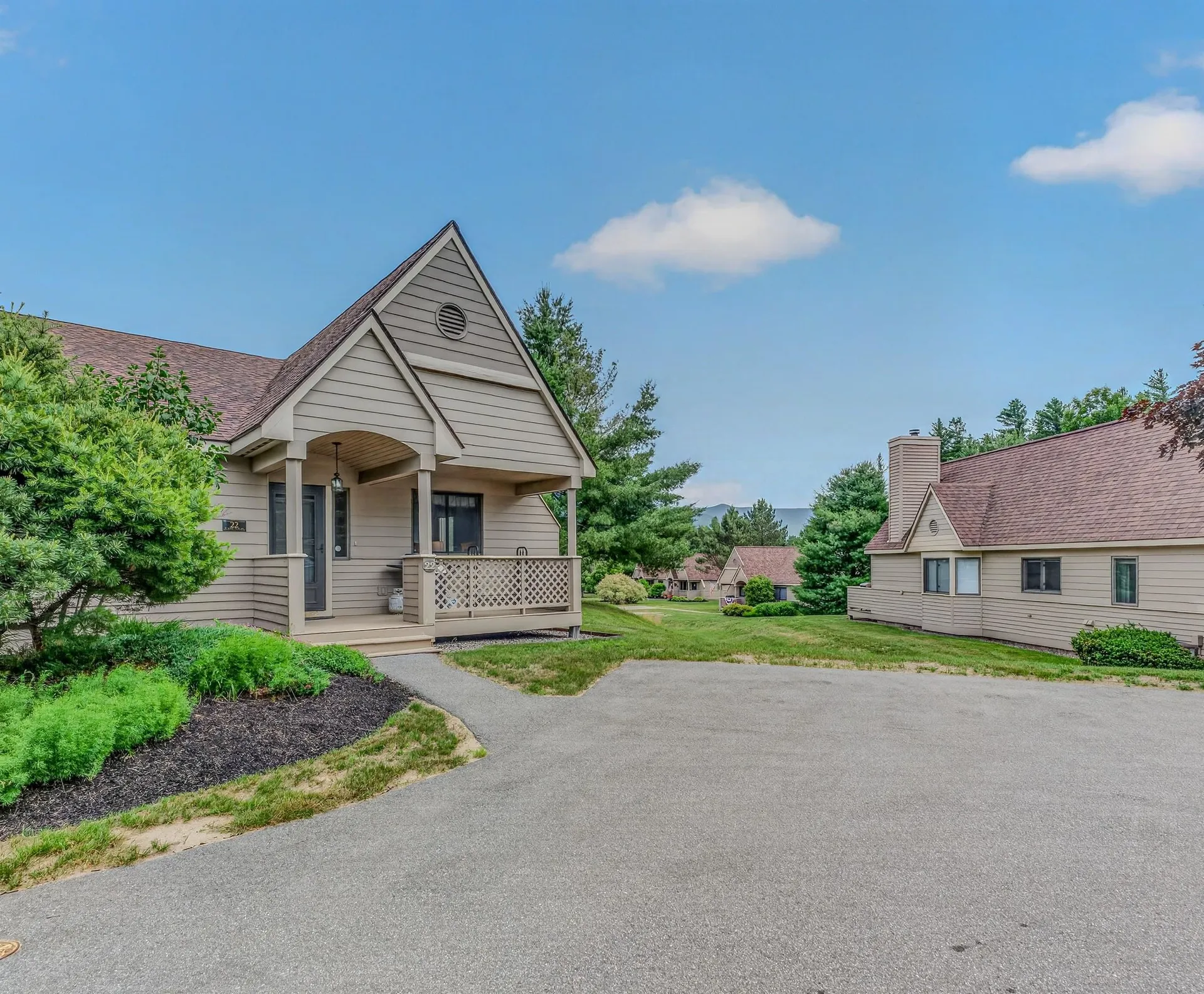 19 Sand Trap Lane Carroll NH 03575