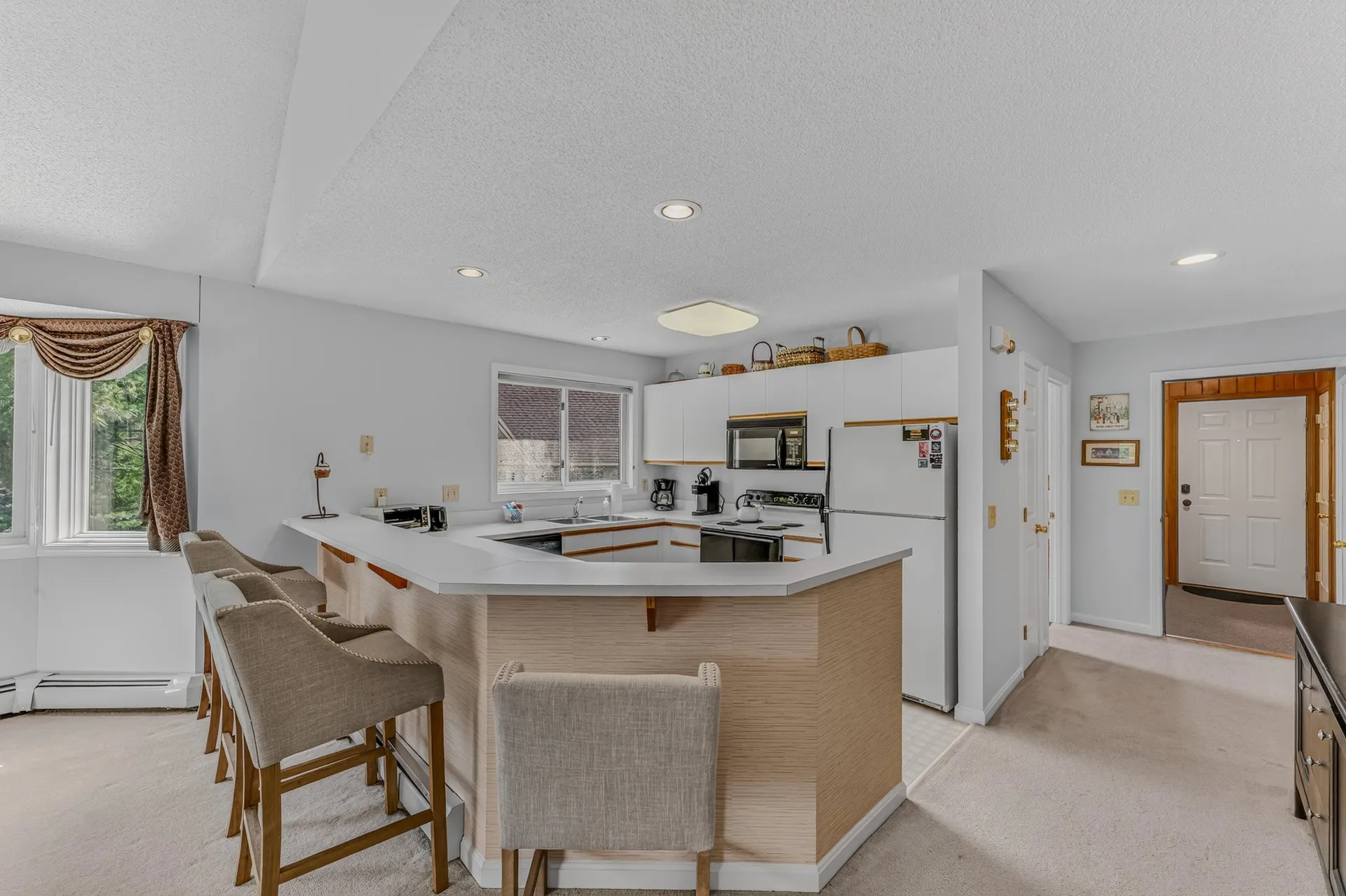 19 Sand Trap Lane Carroll NH 03575