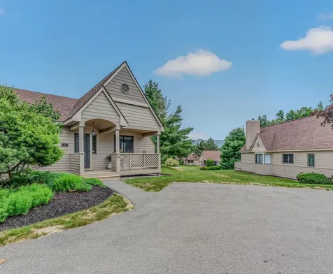 19 Sand Trap Lane Carroll NH 03575