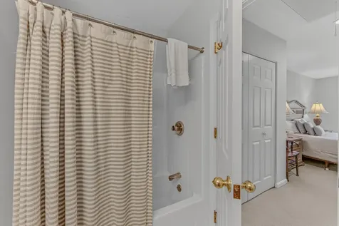 19 Sand Trap Lane Carroll NH 03575