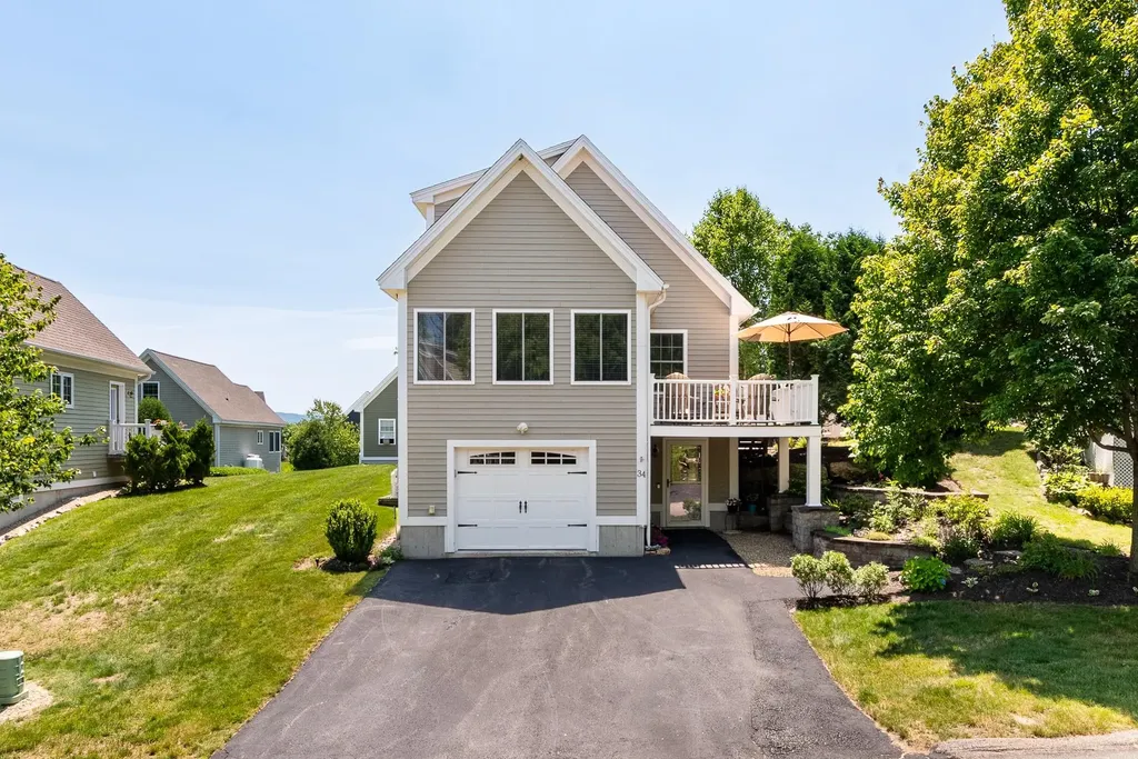 34 Memory Lane Laconia NH 03246