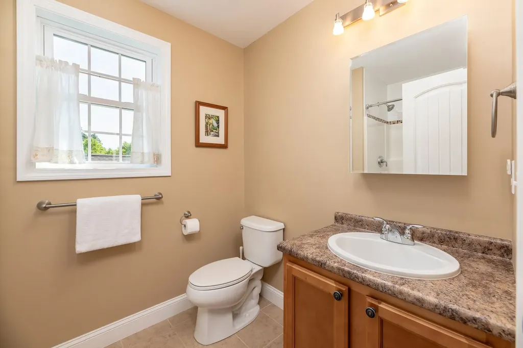 34 Memory Lane Laconia NH 03246