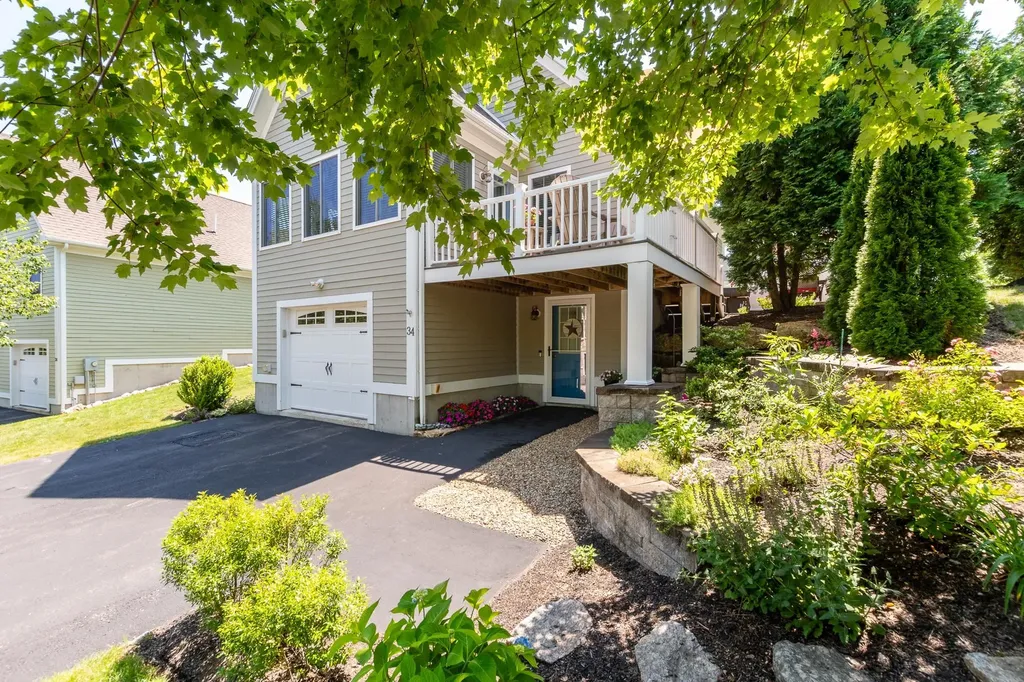 34 Memory Lane Laconia NH 03246