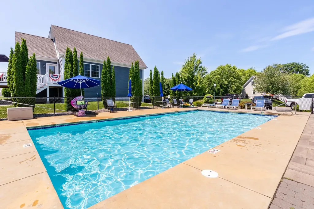 34 Memory Lane Laconia NH 03246