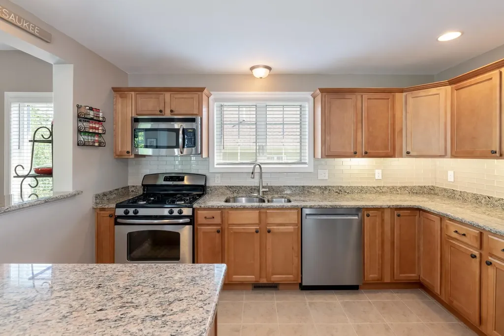 34 Memory Lane Laconia NH 03246