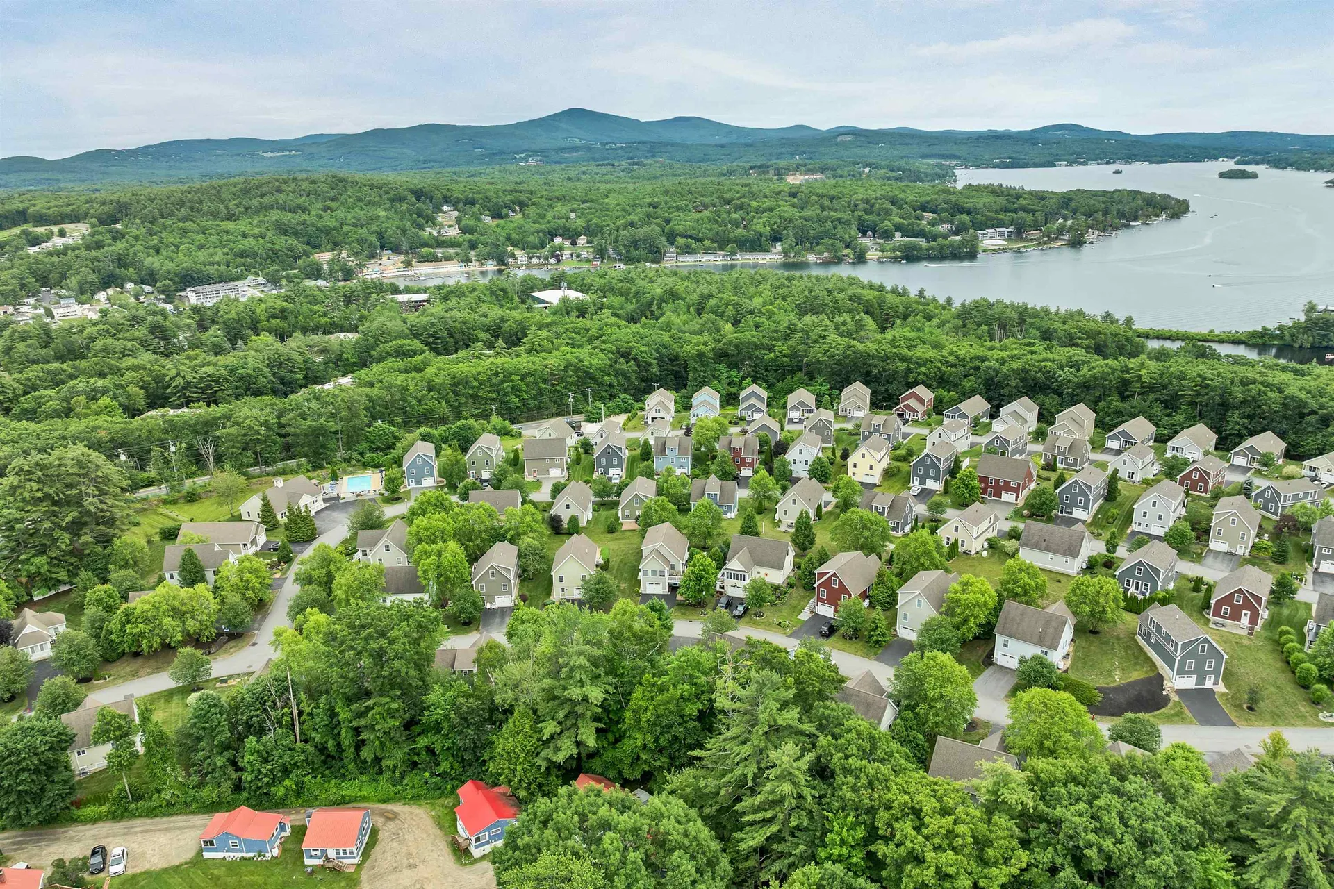 34 Memory Lane Laconia NH 03246