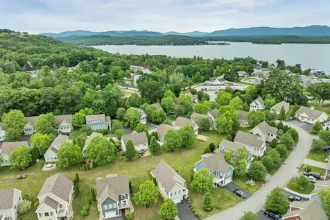 34 Memory Lane Laconia NH 03246