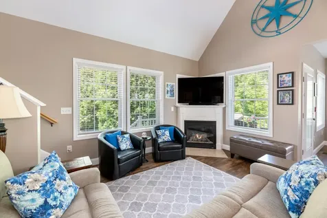 34 Memory Lane Laconia NH 03246