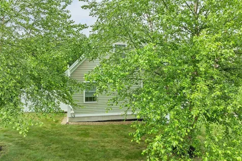 34 Memory Lane Laconia NH 03246