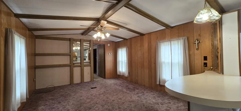 5 Lynn Lane Rochester NH 03867