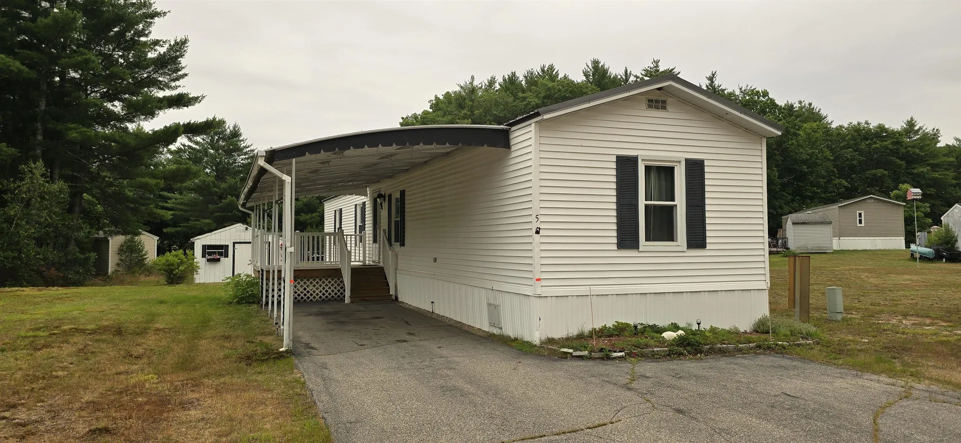 5 Lynn Lane Rochester NH 03867