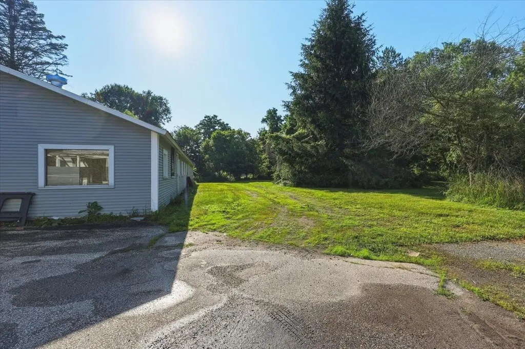 527 Heineberg Drive Colchester VT 05446
