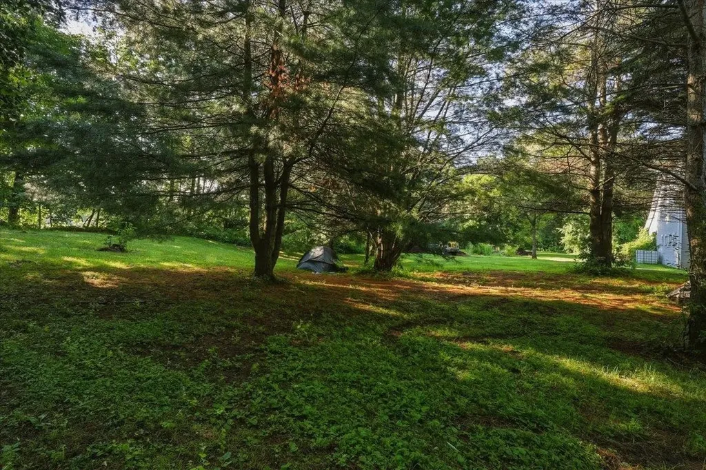 527 Heineberg Drive Colchester VT 05446