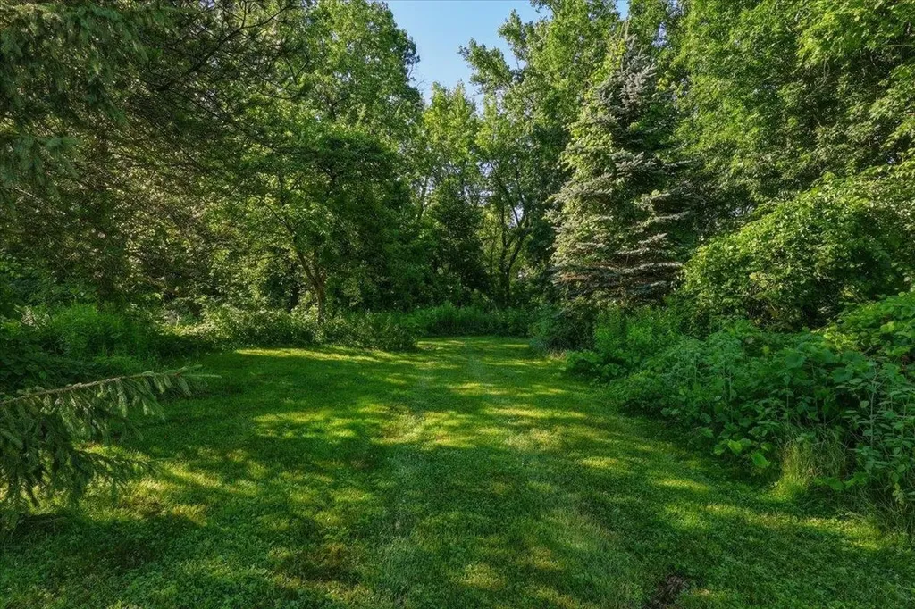527 Heineberg Drive Colchester VT 05446