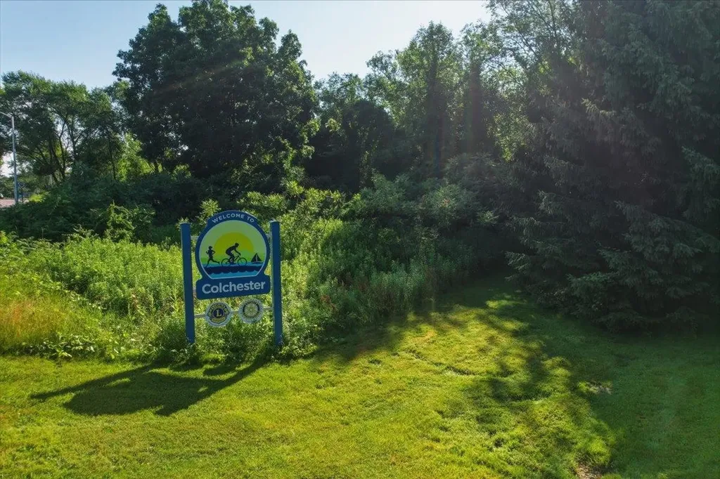 527 Heineberg Drive Colchester VT 05446