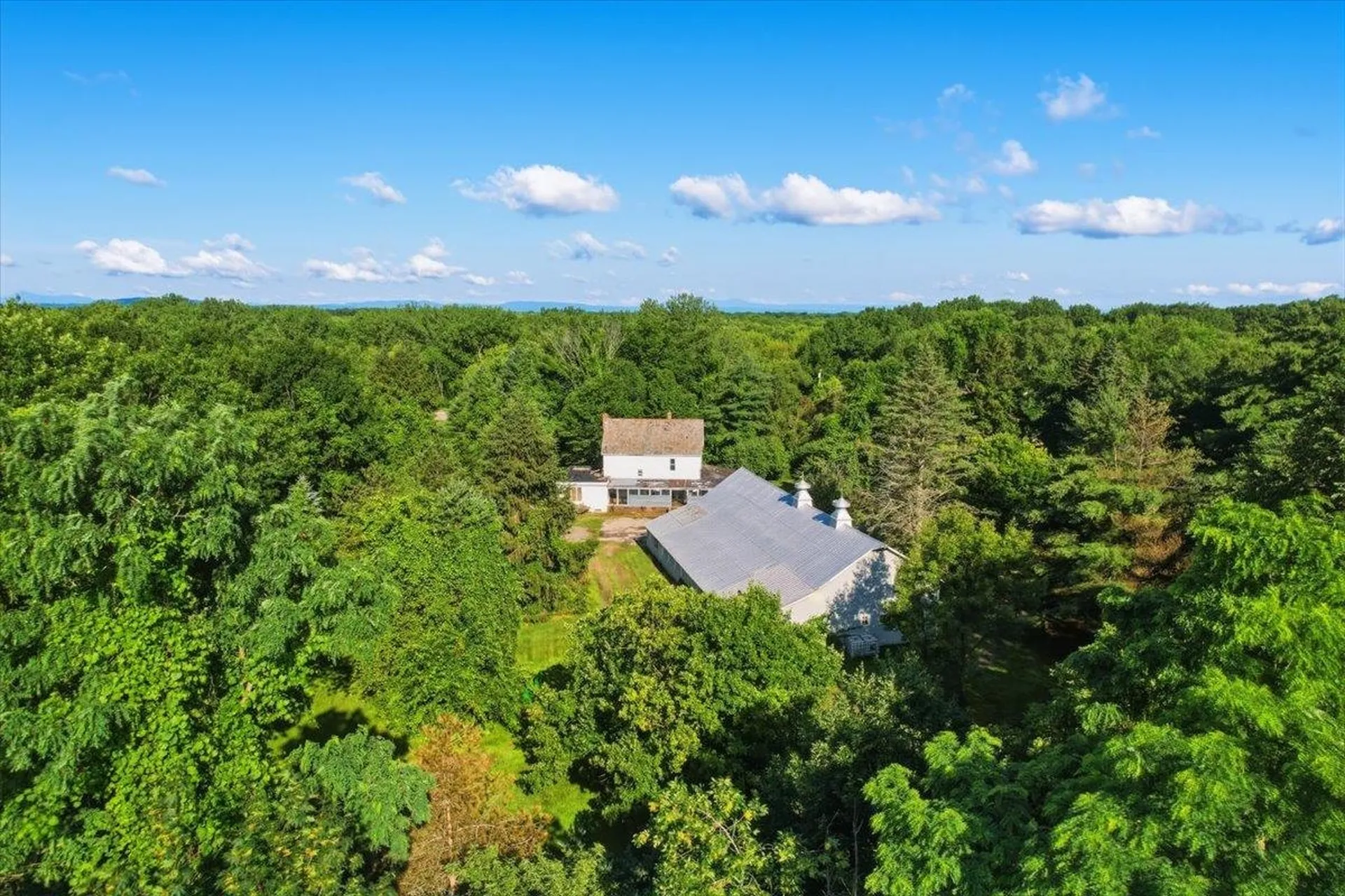 527 Heineberg Drive Colchester VT 05446