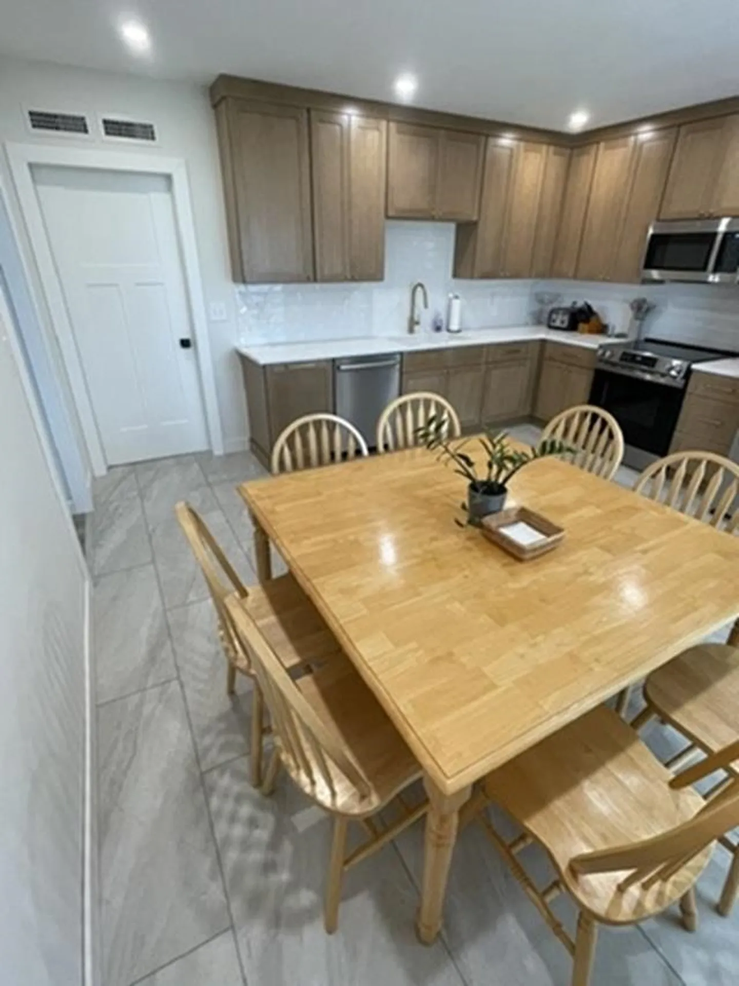 212 Bristol Street Seabrook NH 03874