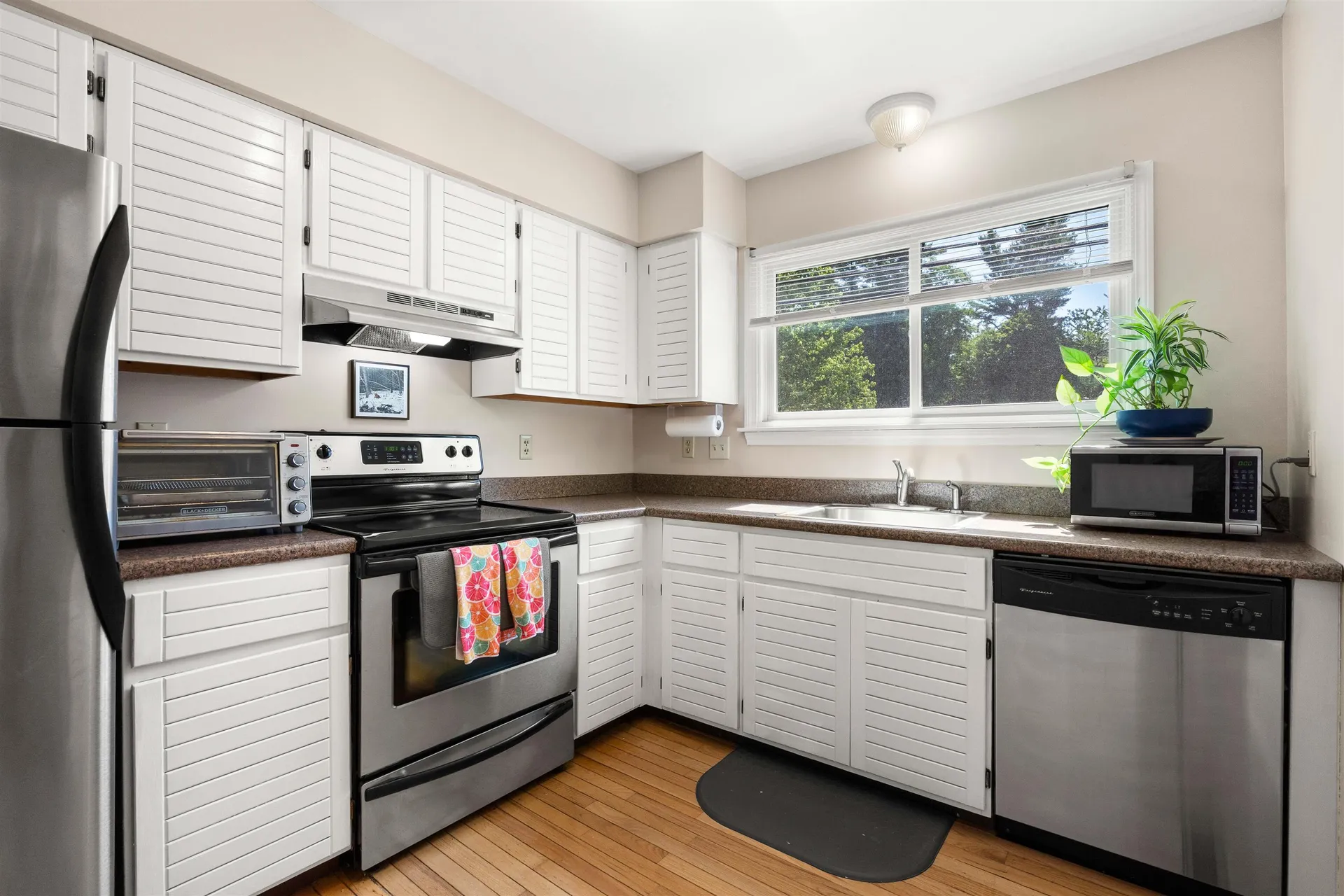 39 Spinnaker Way Portsmouth NH 03801-3371