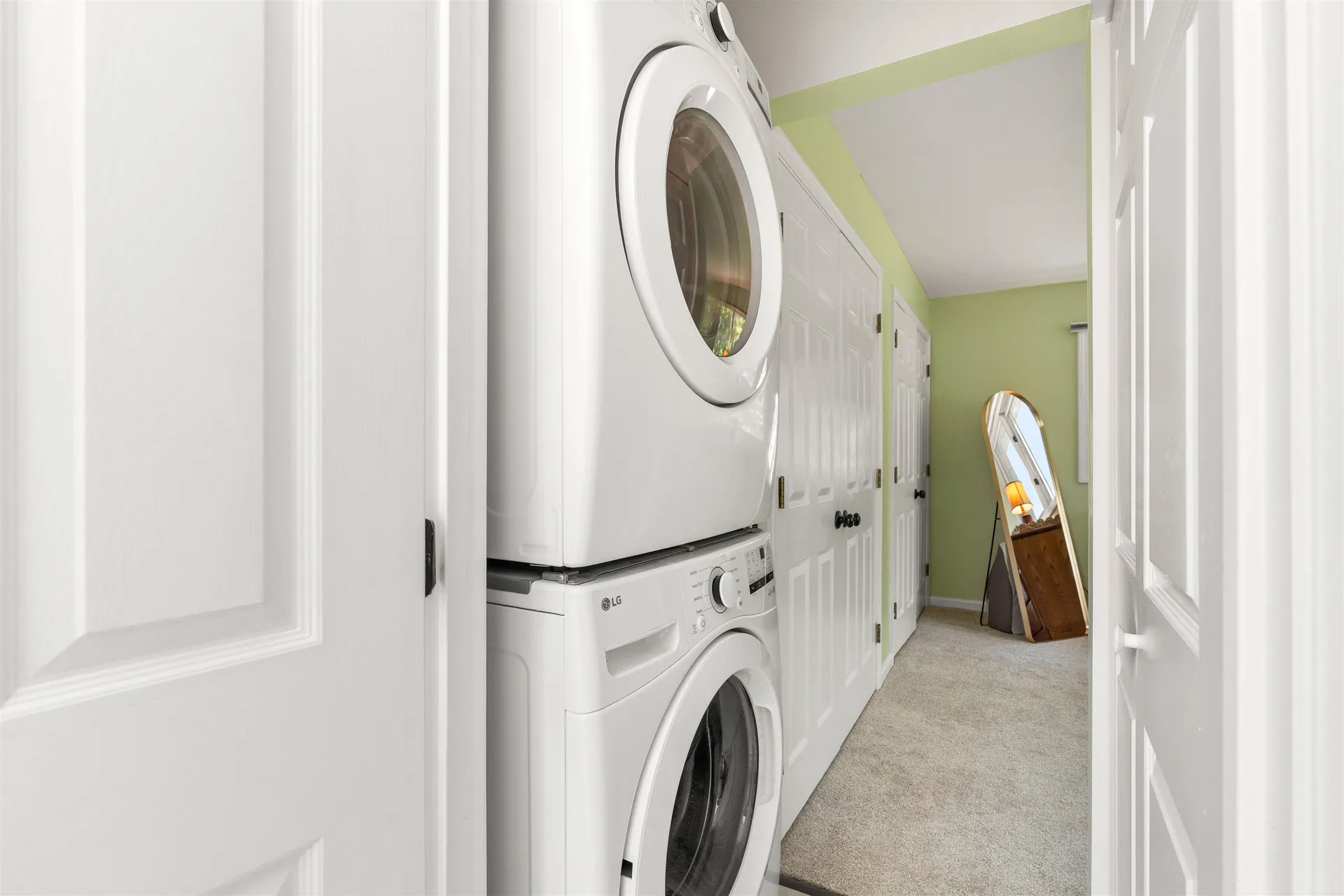 39 Spinnaker Way Portsmouth NH 03801-3371